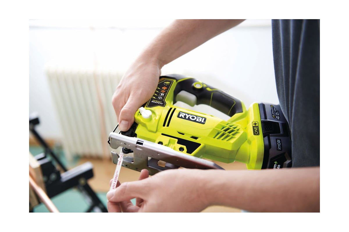 Набор аккумуляторного инструмента, 6 предметов RYOBI R18CK3C-252S